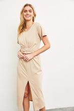 Load image into Gallery viewer, Taupe Dress
